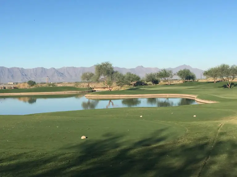 Michael Leonard Chasing Par at Whirlwind Artizona Top Golf Course 4 768x576