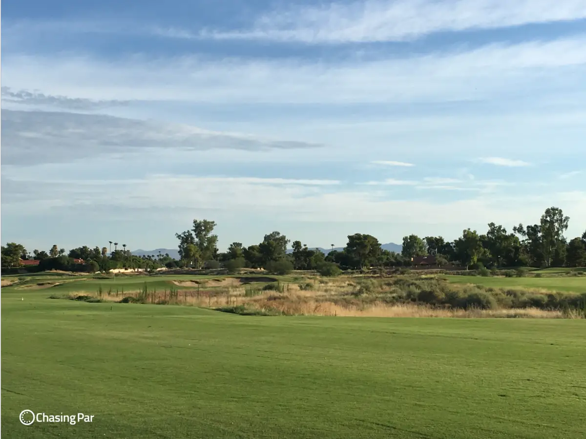Beautiful-Arizona-Golf-Course-with-Chasing-Par-plays-Camelback-Golf-Course-in-Scottsdale-Arizona-Michael-Leonard-Goes-Golfing-2