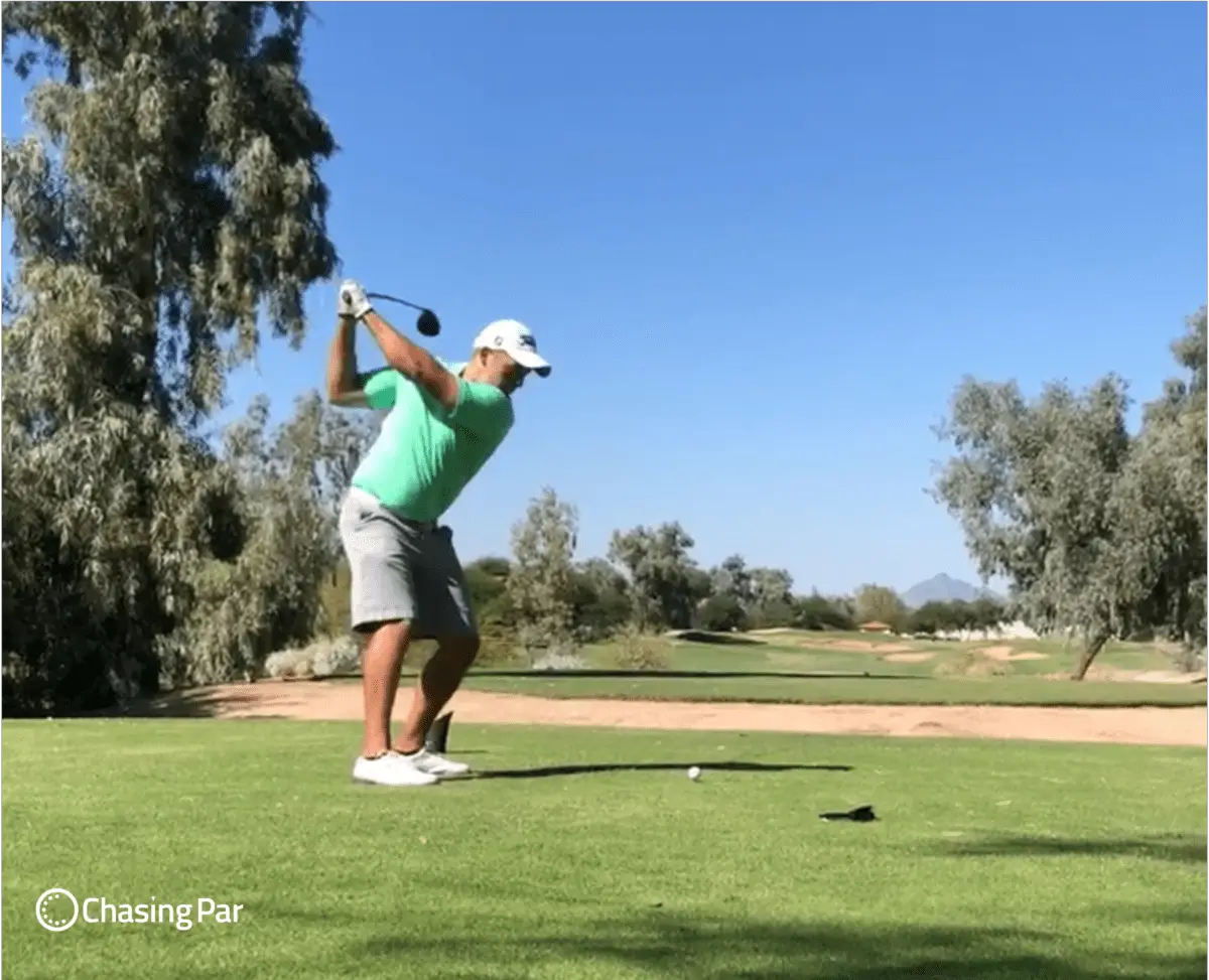 Chasing Par plays Legacy Golf Course in Arizona - Michael Leonard Goes Golfing - teeing off at Legacy