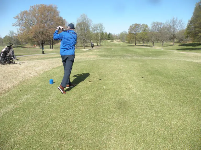 Chasing Par plays Ozark Ridge GC in Missouri 2 768x576